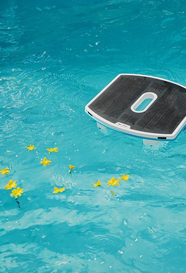 Automated Solar-Powered Robotic Pool Skimmer